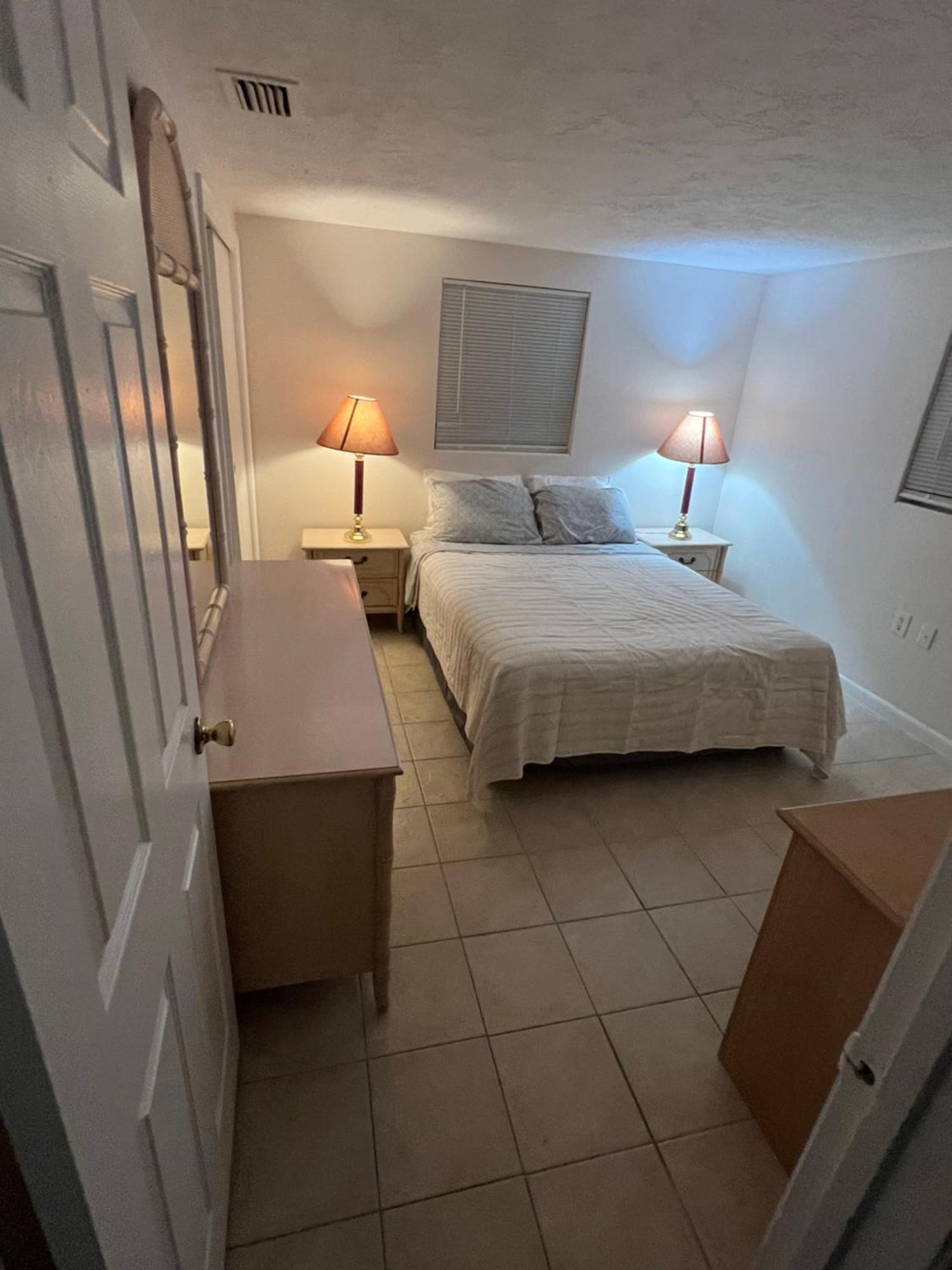 Small Cozy Home Beverly Hills ภายนอก รูปภาพ