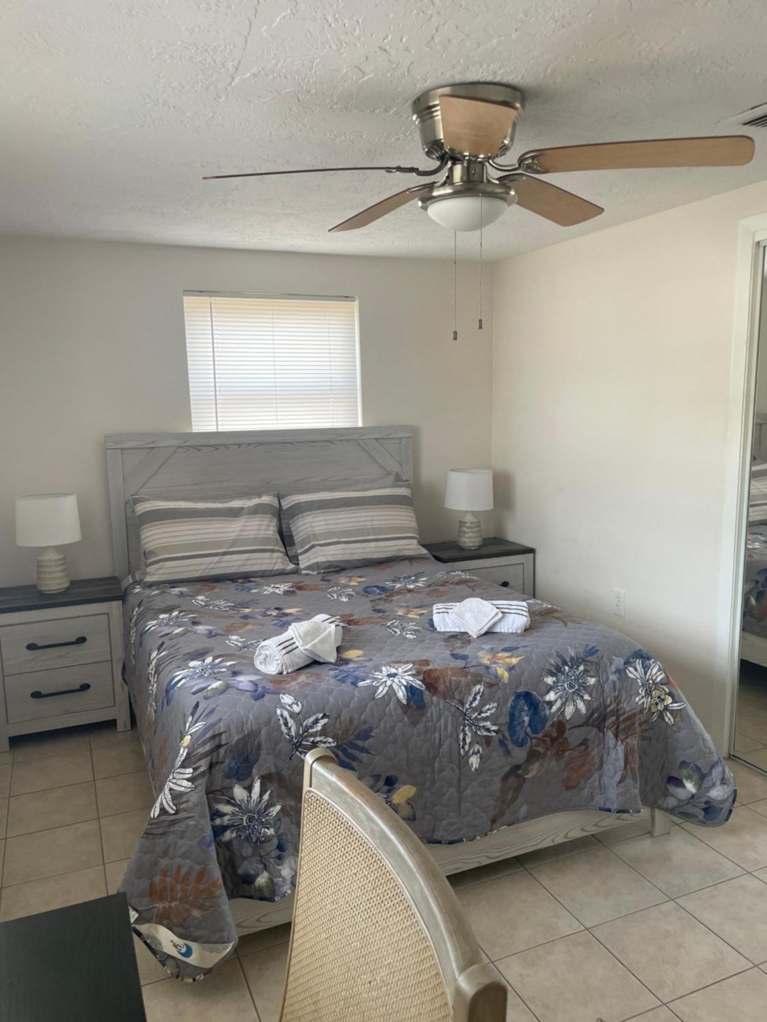 Small Cozy Home Beverly Hills ภายนอก รูปภาพ